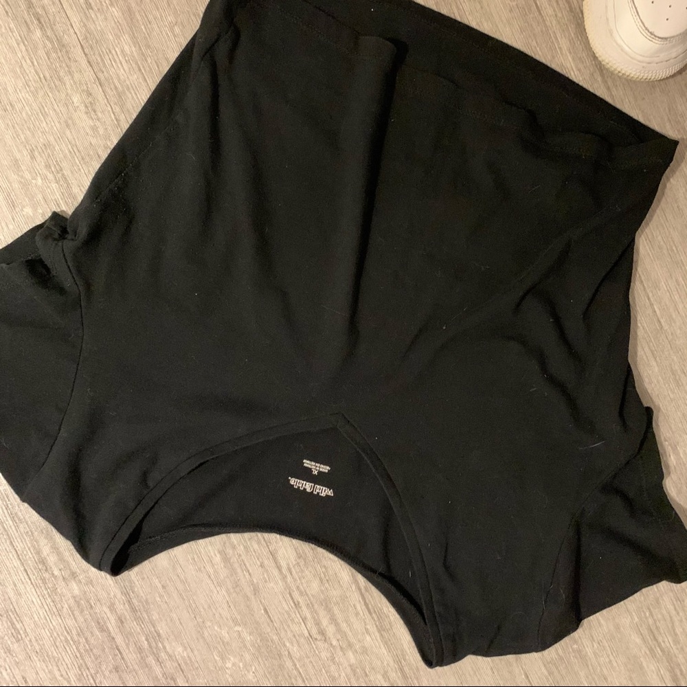 V neck crop top